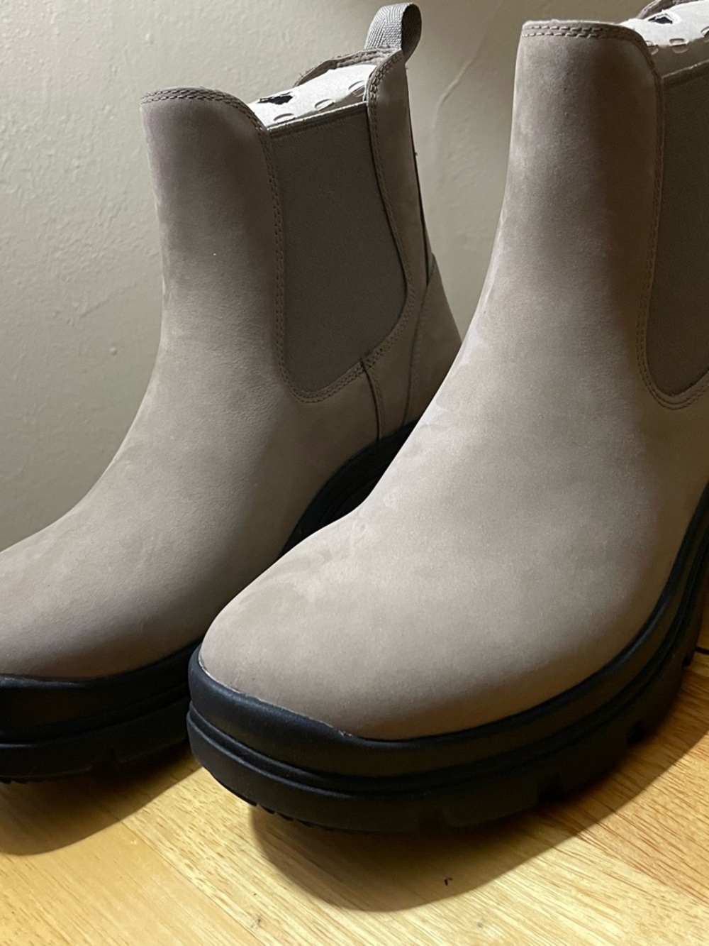 Keen Taupe Chelsea Ankle Boots